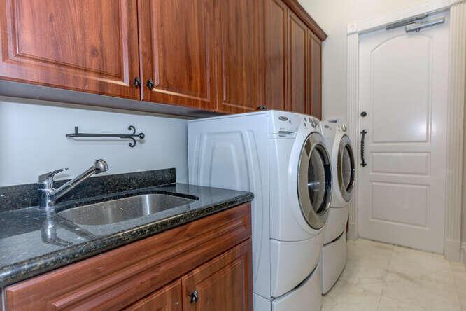 Pirate's Cove - Residential