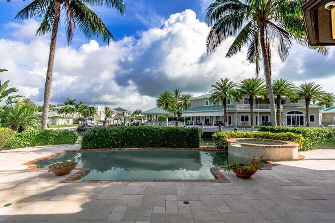 Pirate's Cove - Residential