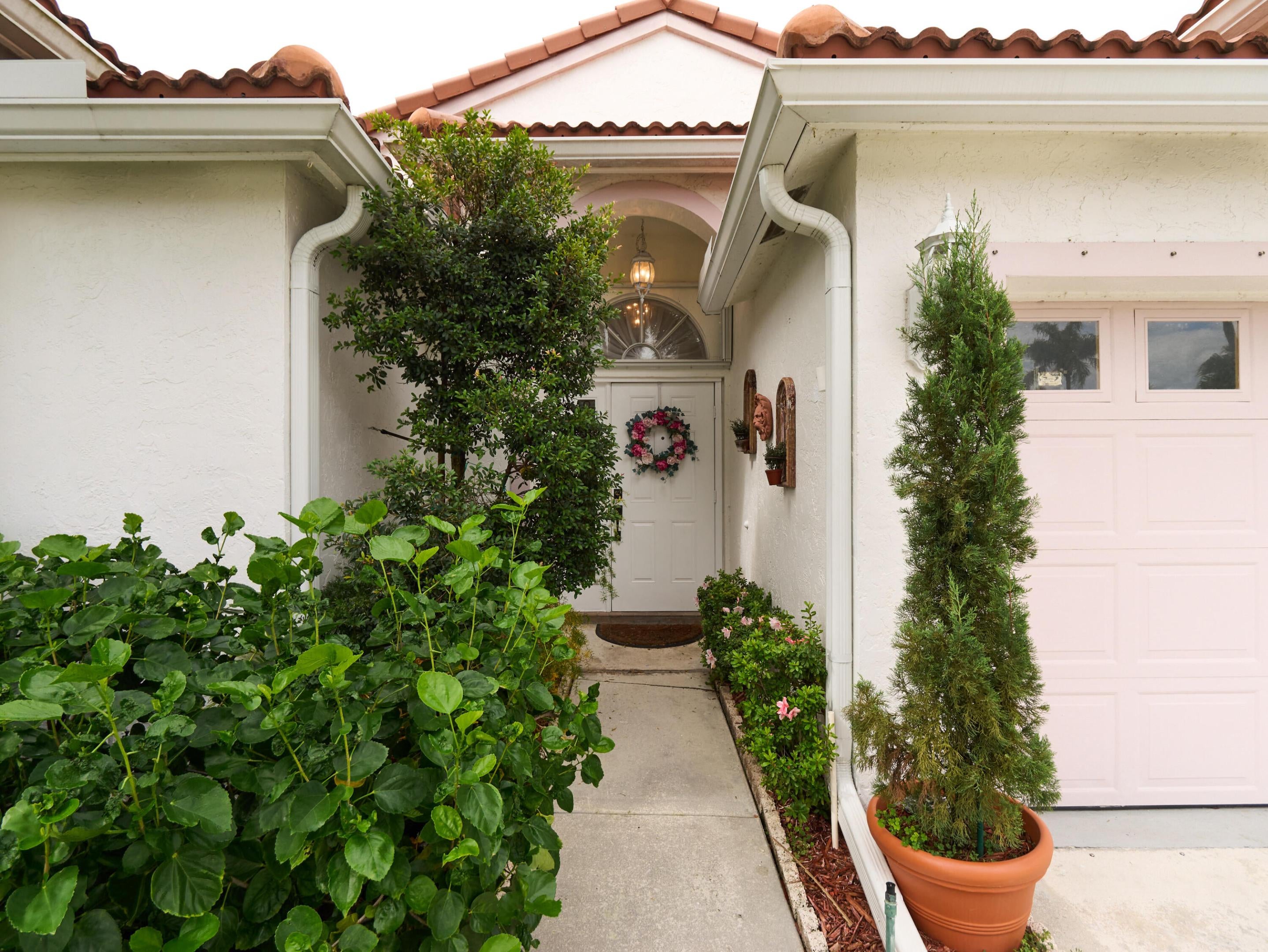 4937 Broadstone Circle