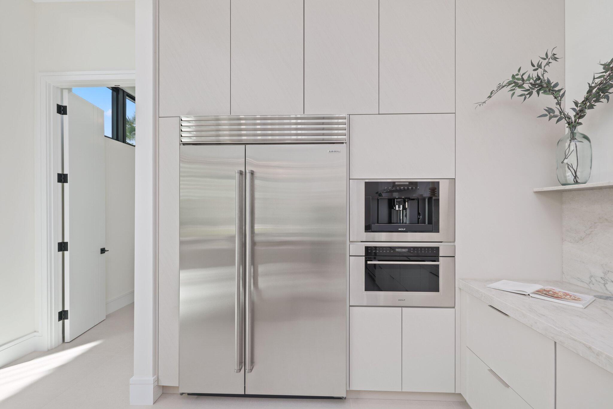 KINGS COURT - Residential