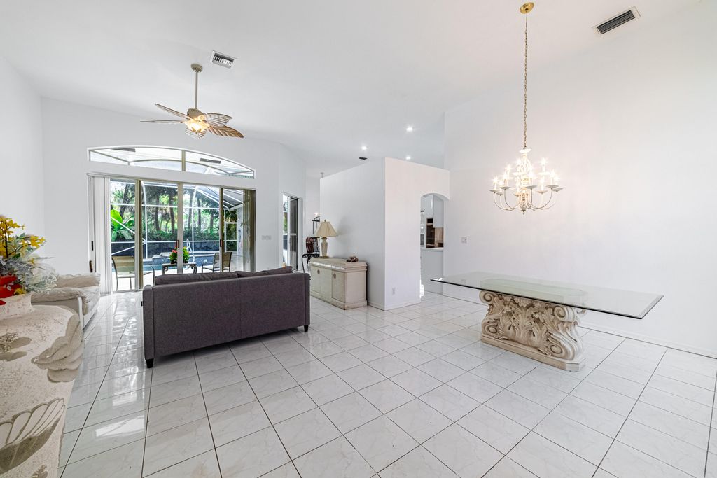 Photo of 10087 Umberland Place, Boca Raton, FL 33428 (MLS # R11011460)