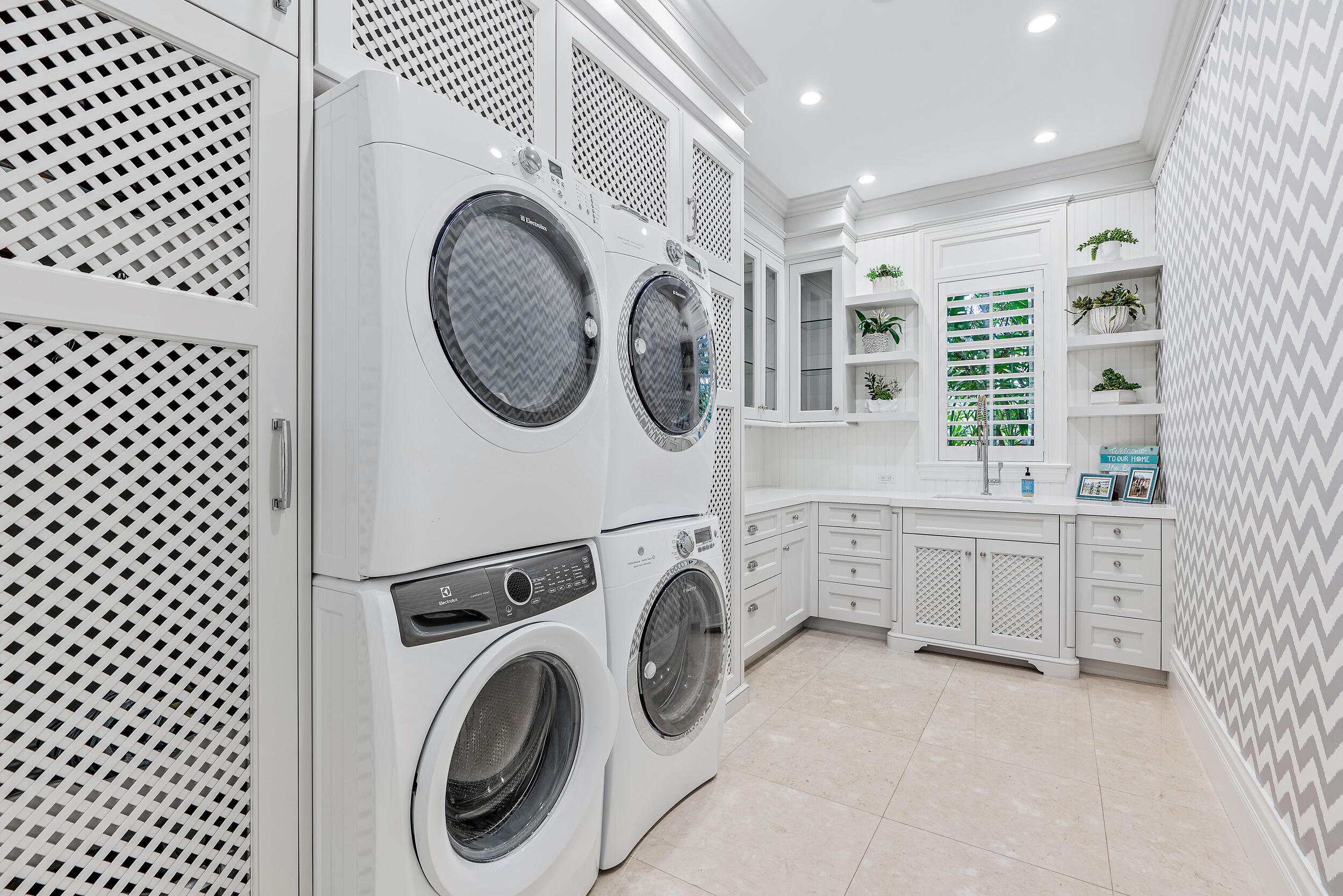 Admirals Cove - Residential