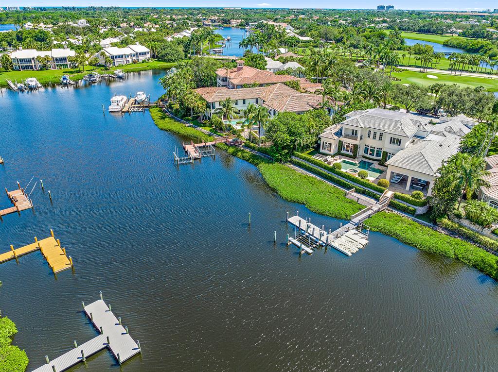 Admirals Cove - Residential