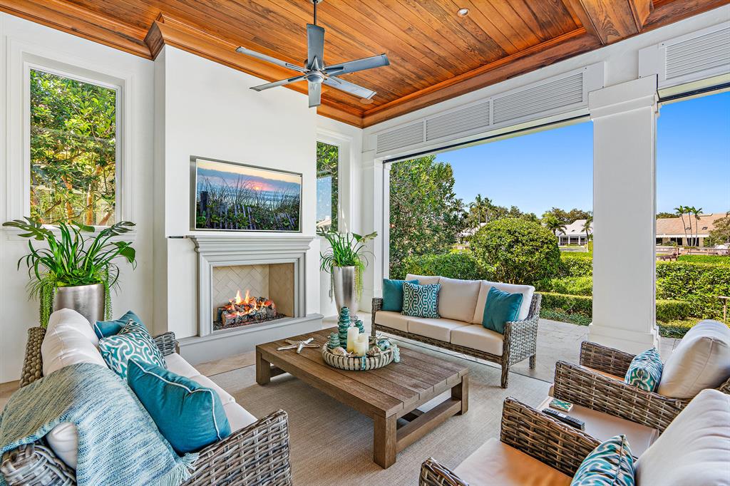 Admirals Cove - Residential