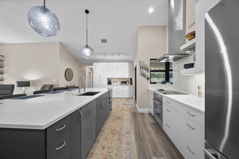 Tiny photo for 1991 Lynton Circle, Wellington, FL 33414 (MLS # B26080575)