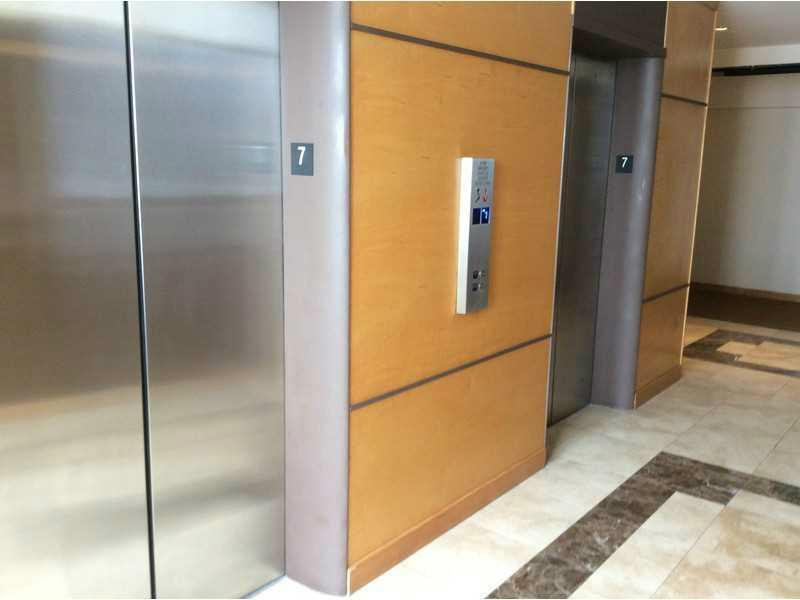 BISCAYNE 21 CONDO - Residential Lease