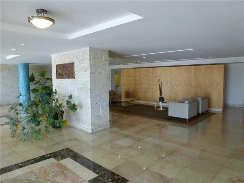 BISCAYNE 21 CONDO - Residential Lease