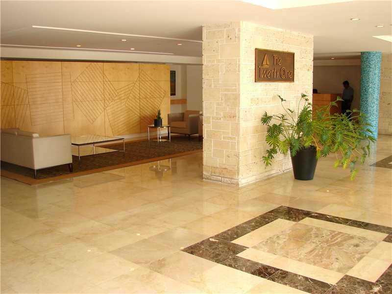 BISCAYNE 21 CONDO - Residential Lease