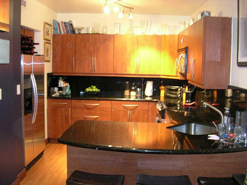 BISCAYNE 21 CONDO - Residential Lease