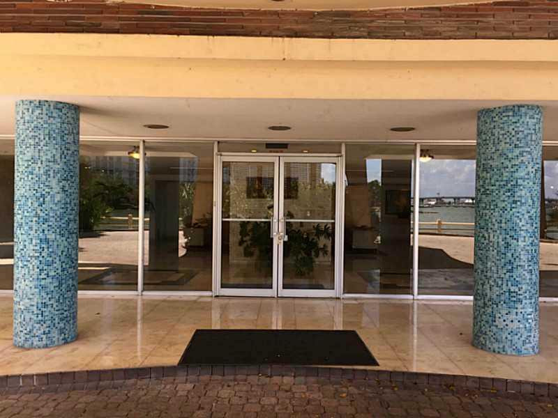 BISCAYNE 21 CONDO - Residential Lease