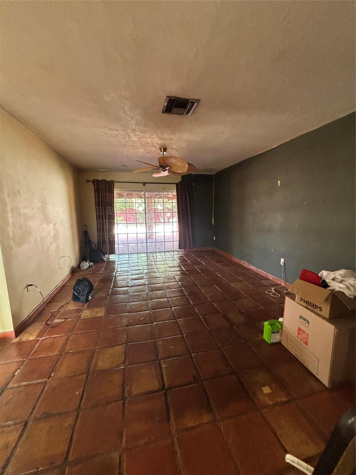 Palace Marvelous Homes - Residential