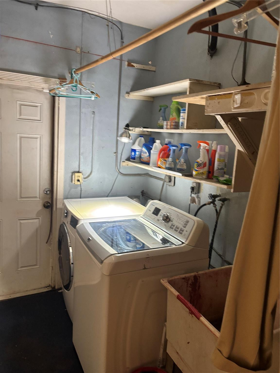 Palace Marvelous Homes - Residential