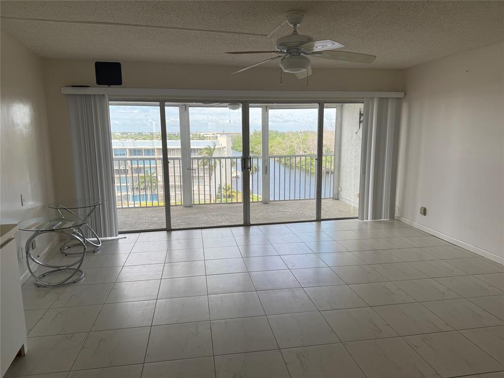 Hillsboro Cove - Residential