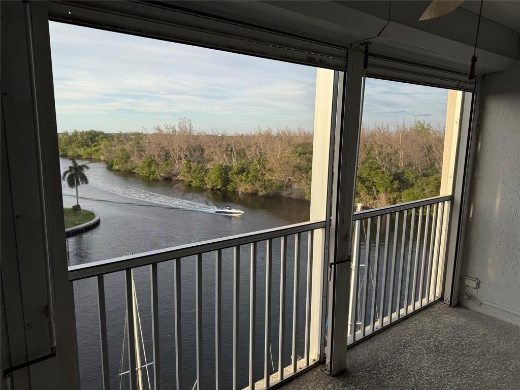 1537 E Hillsboro Boulevard 839