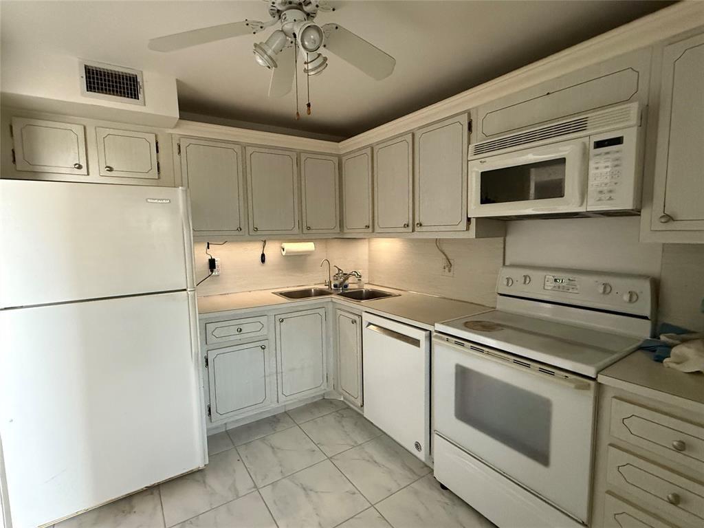 Hillsboro Cove - Residential