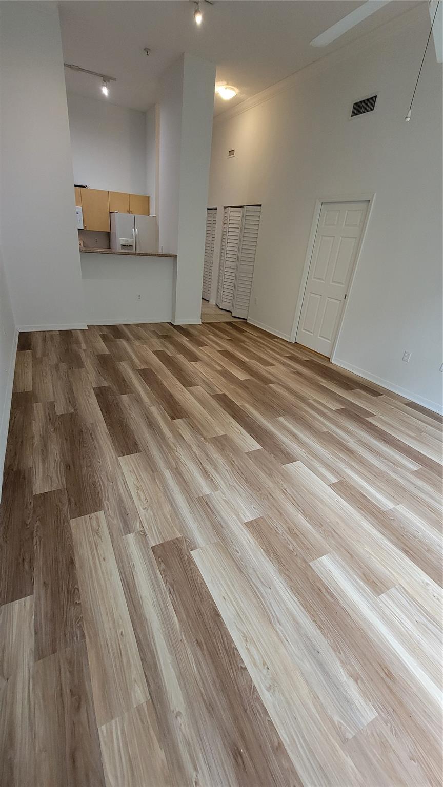 616 Clearwater Park Rd 102