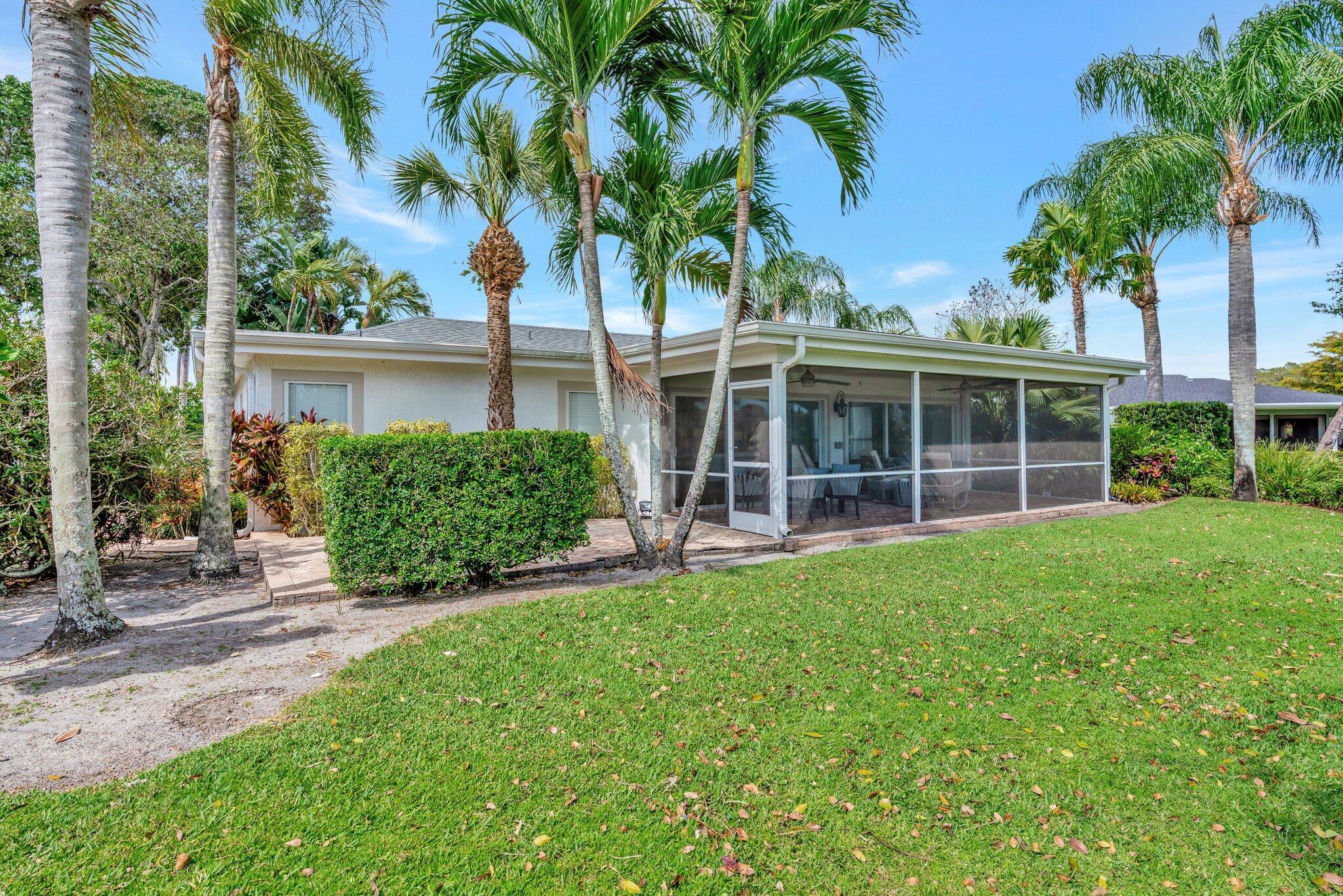 EASTPOINTE COUNTRY CLUB 3 - Residential Lease