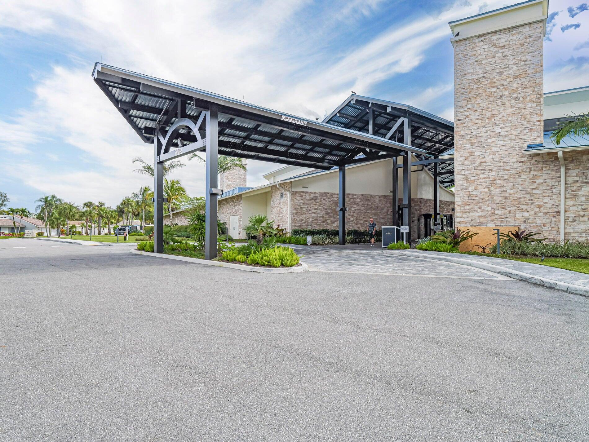 EASTPOINTE COUNTRY CLUB 3 - Residential Lease