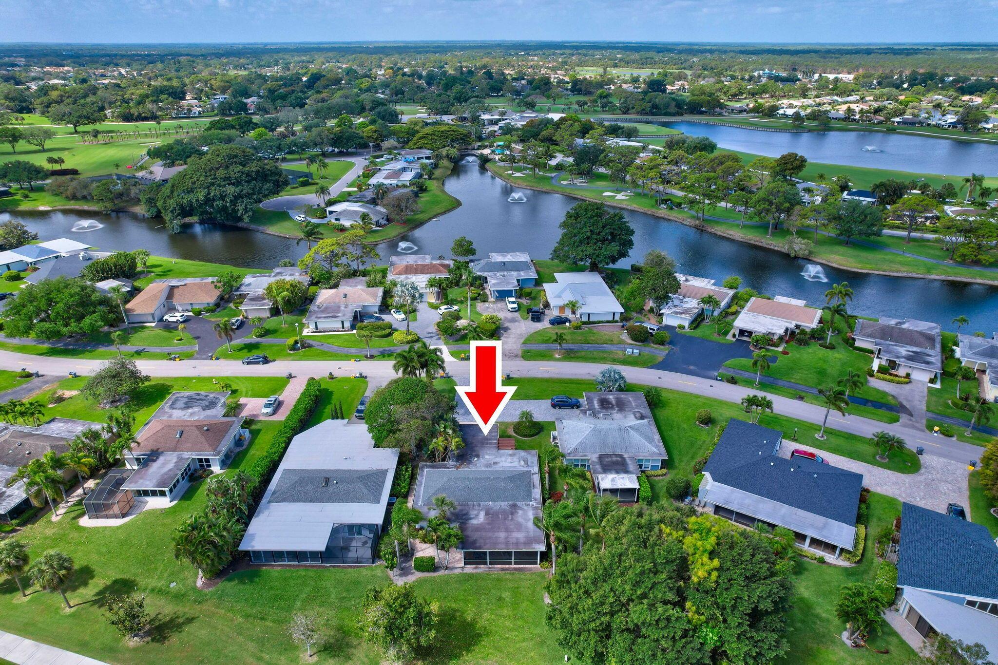 EASTPOINTE COUNTRY CLUB 3 - Residential Lease