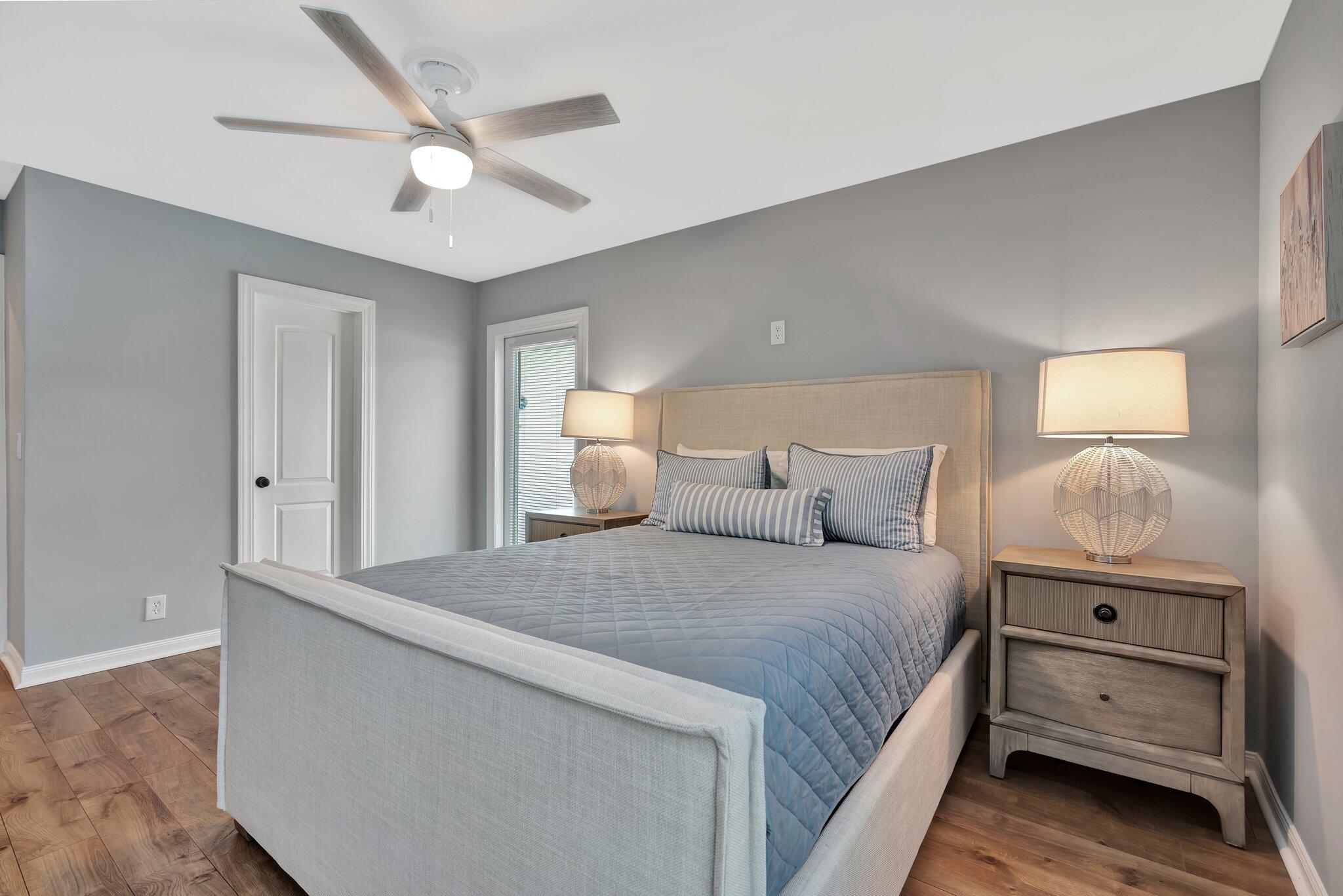 EASTPOINTE COUNTRY CLUB 3 - Residential Lease