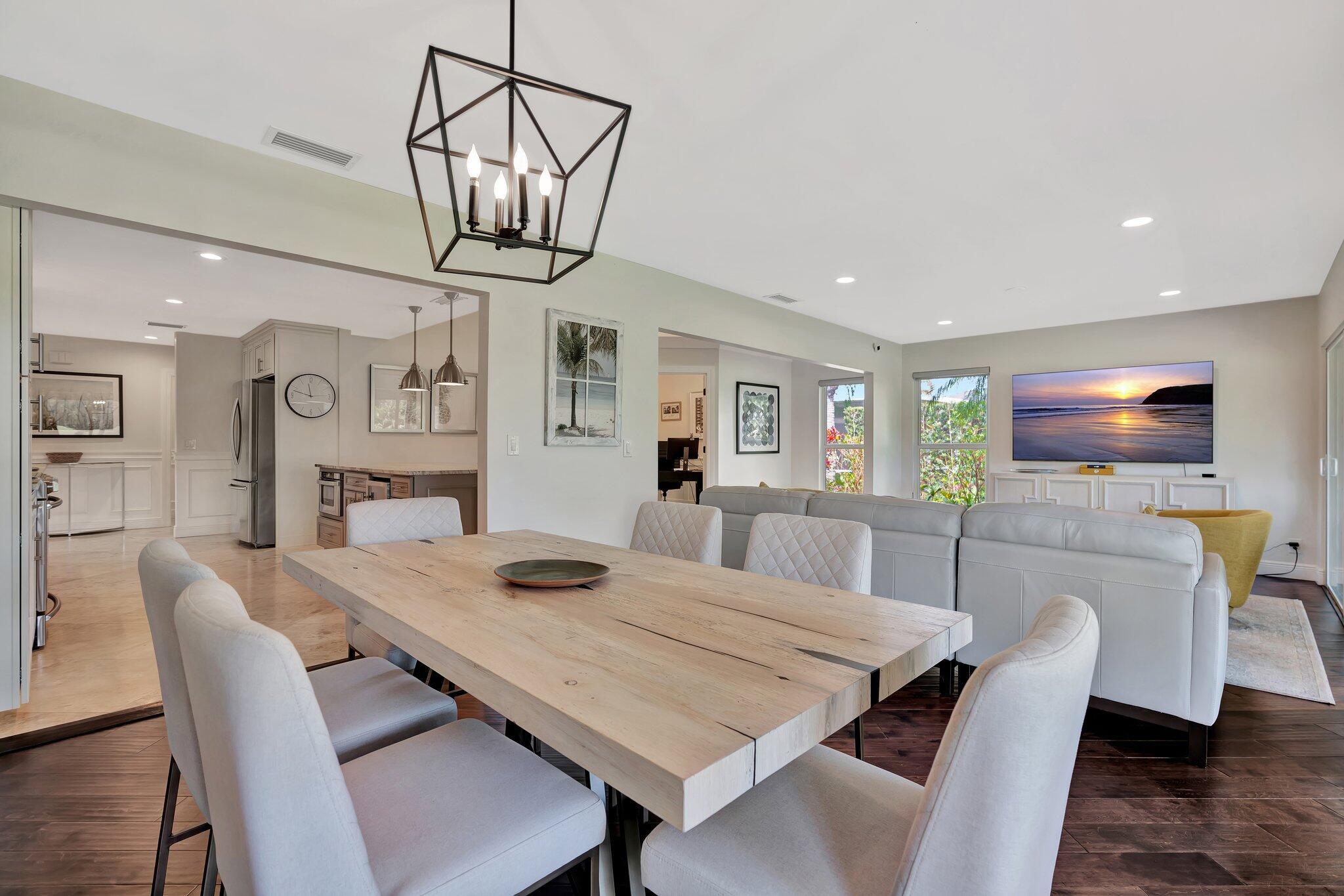 EASTPOINTE COUNTRY CLUB 3 - Residential Lease