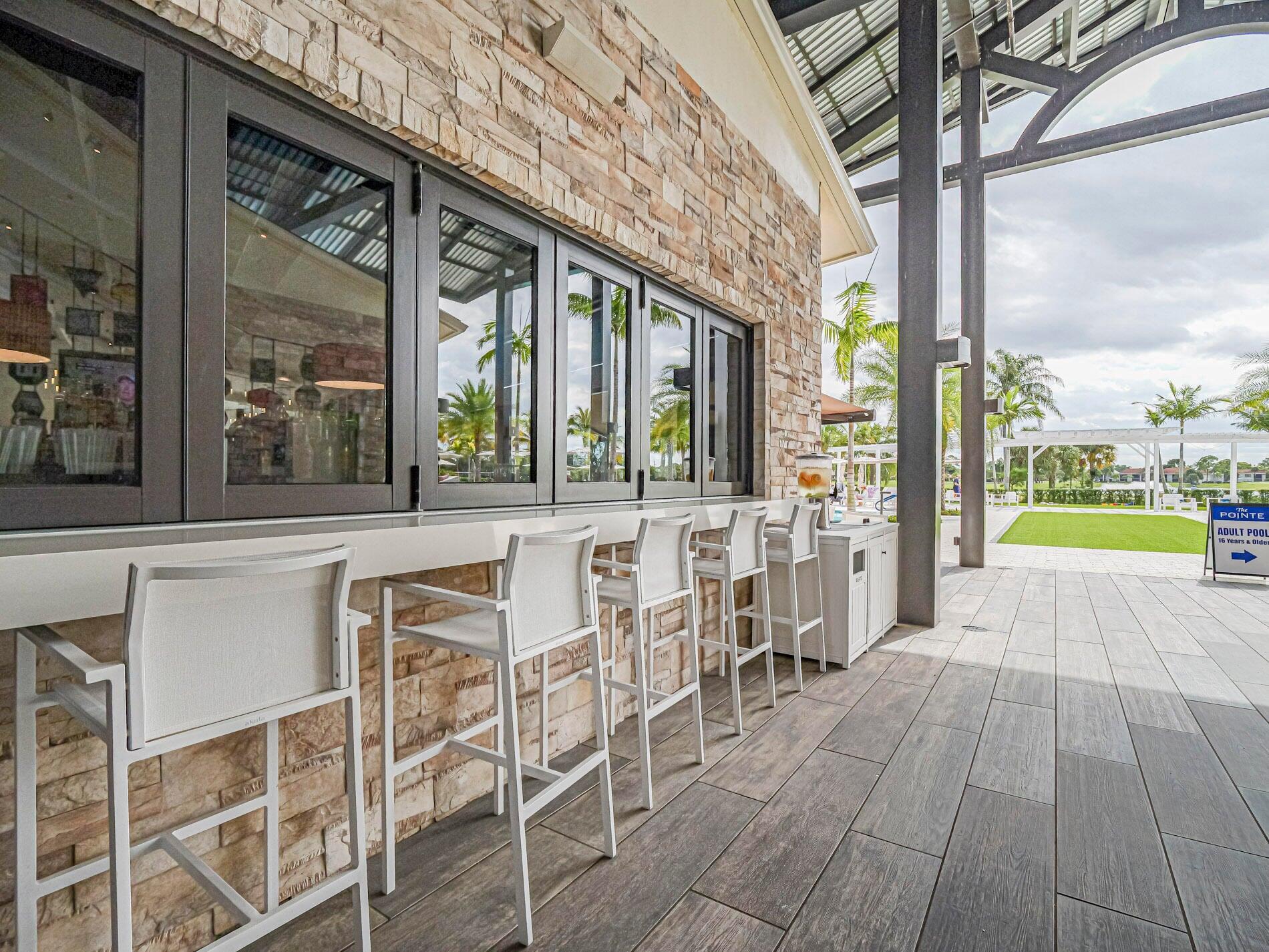 EASTPOINTE COUNTRY CLUB 3 - Residential Lease