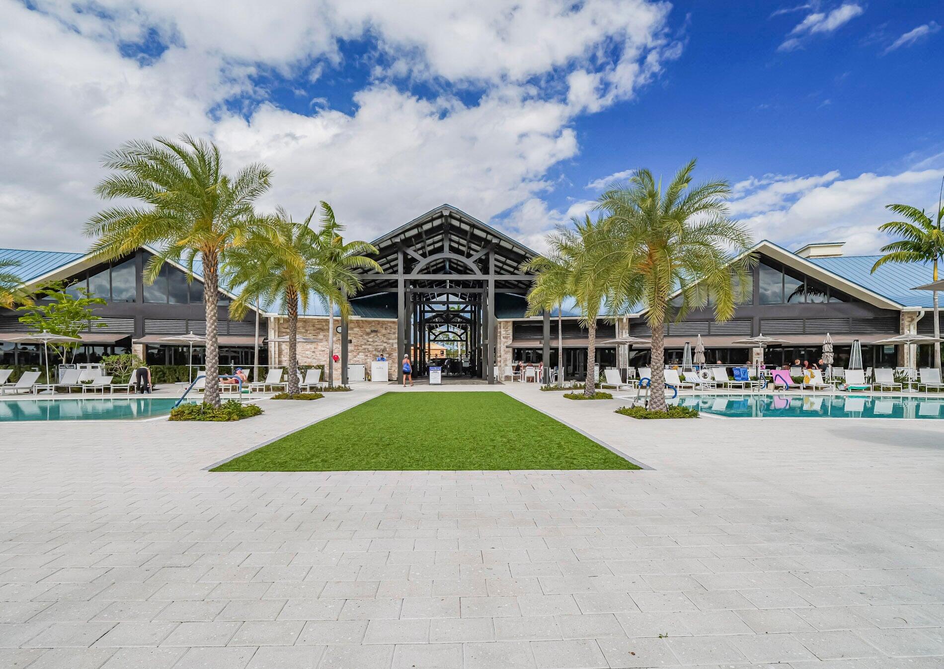 EASTPOINTE COUNTRY CLUB 3 - Residential Lease