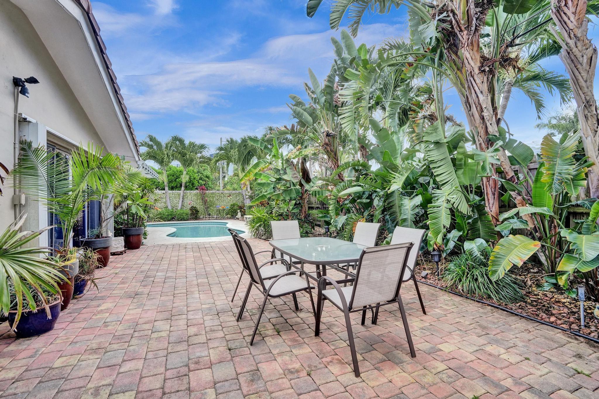 Coral Woods - Residential