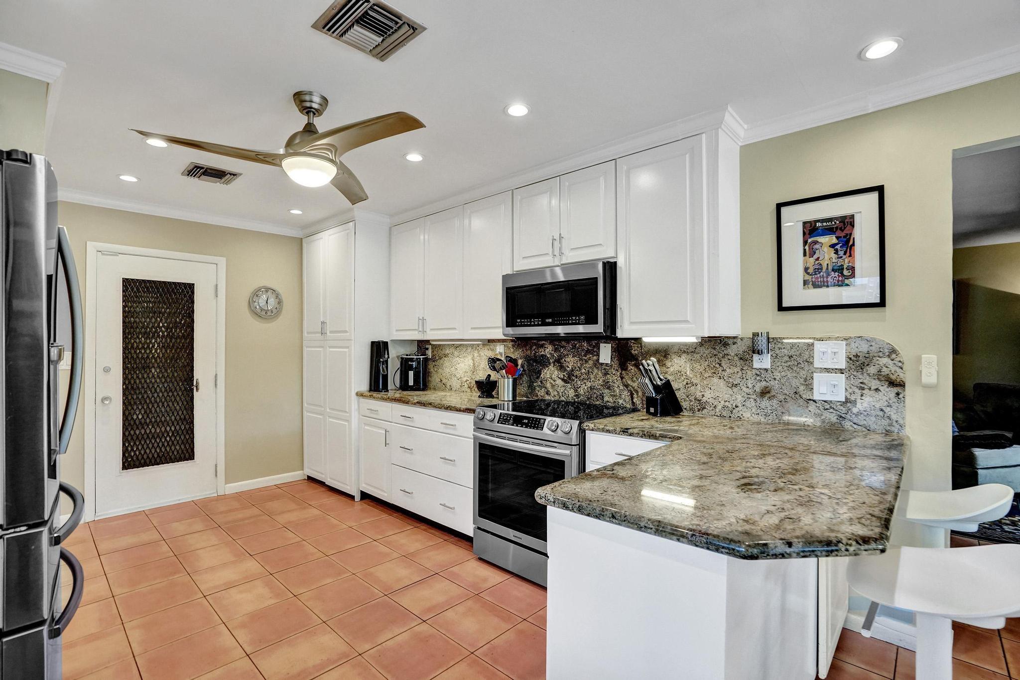 Coral Woods - Residential