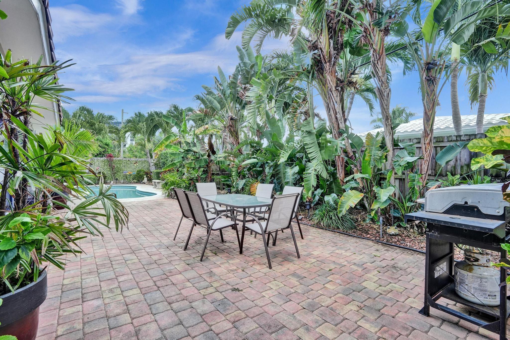 Coral Woods - Residential