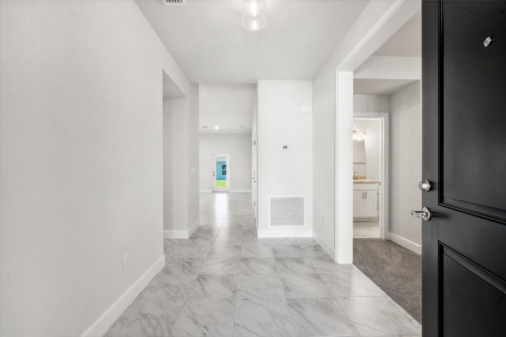 Photo of 5148 Modeno Street, Fort Pierce, FL 34951 (MLS # R11040577)