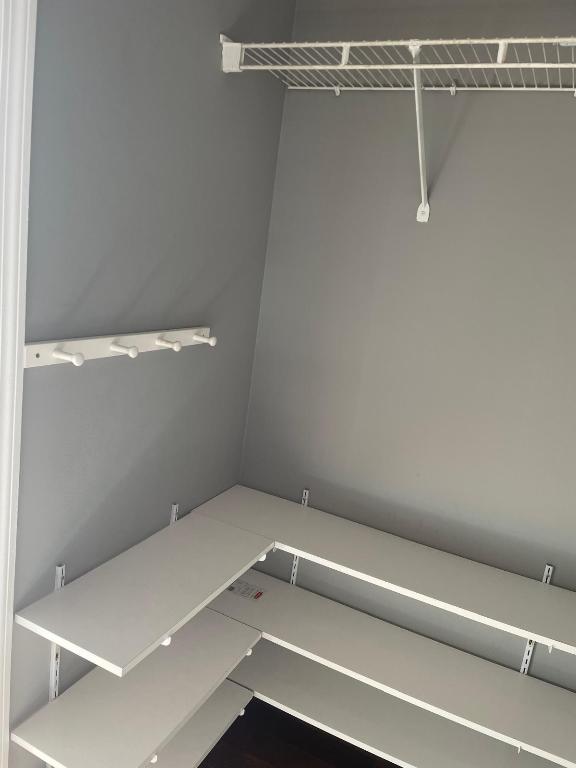 ARISSA PLACE CONDO - Residential