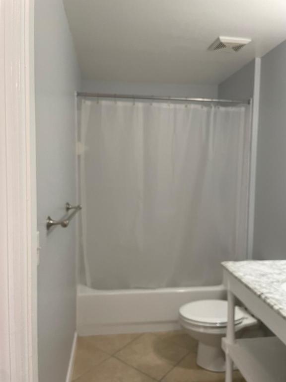 ARISSA PLACE CONDO - Residential