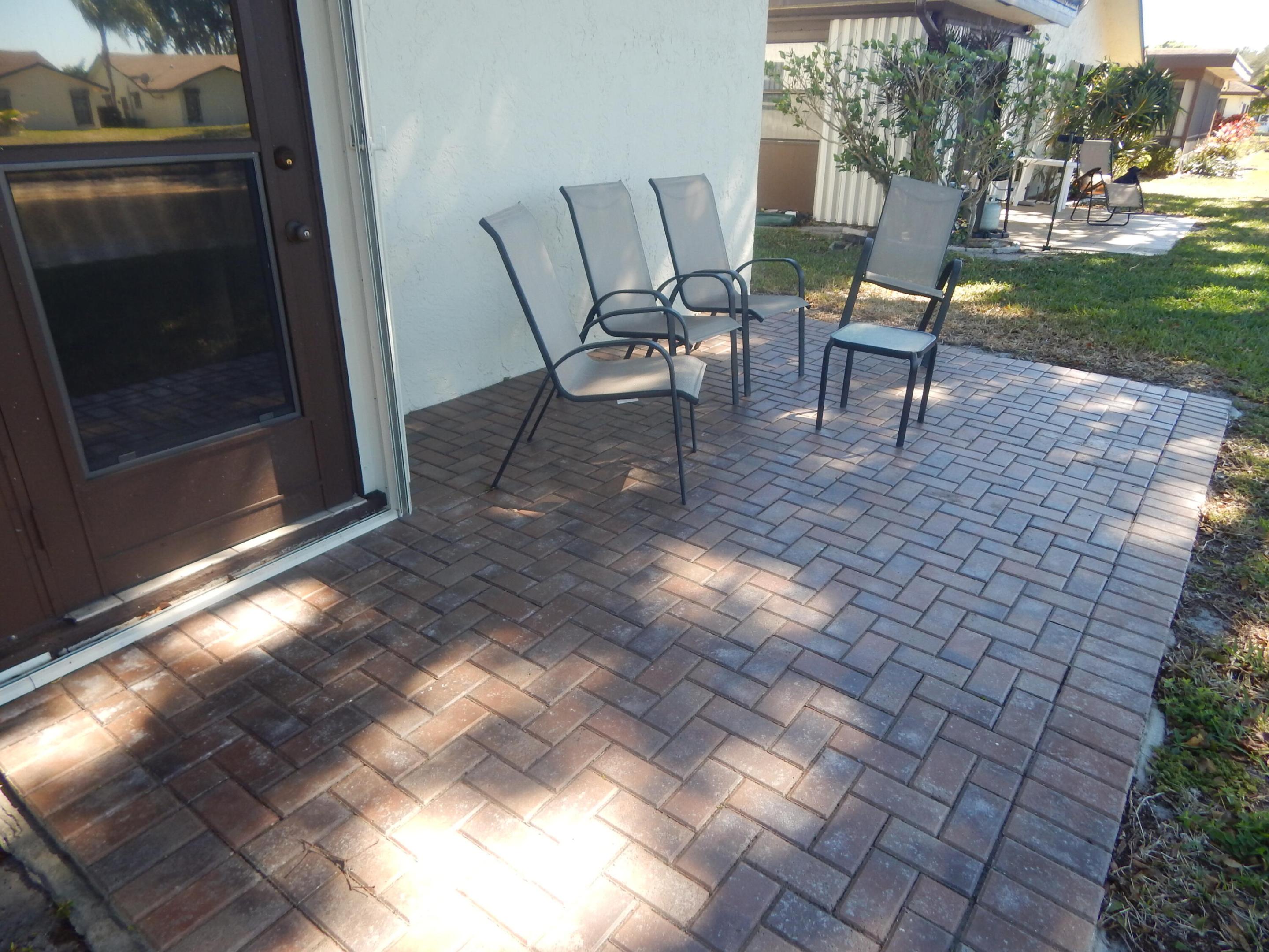 BUTTONWOOD 1 - Residential