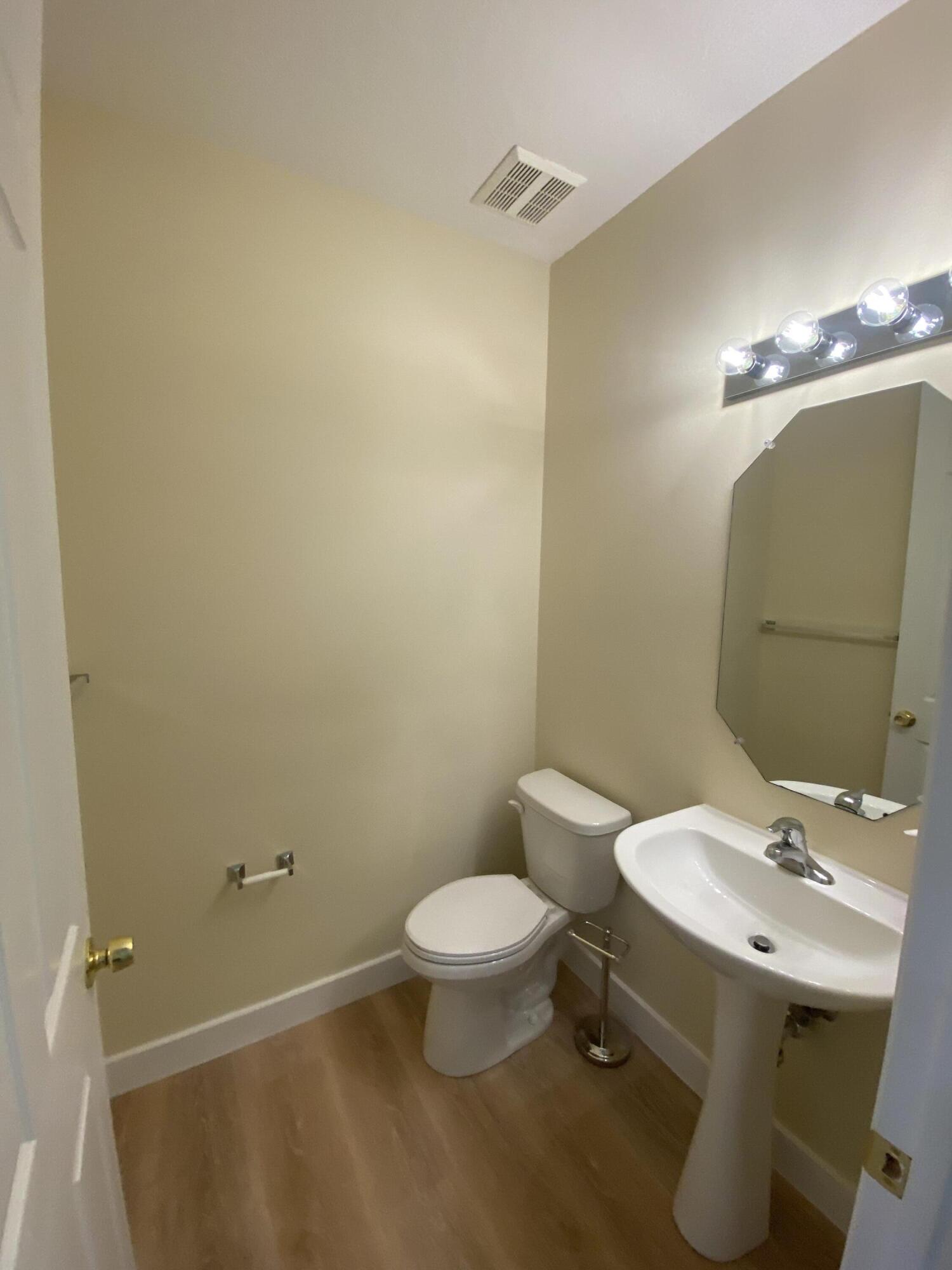 LEGACY - Residential Lease