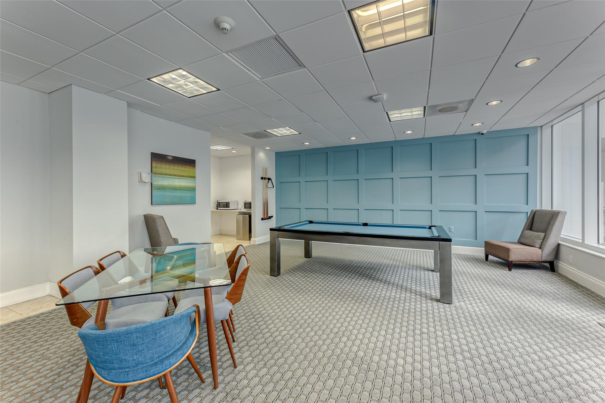 The Seasons Condo - Residential Lease