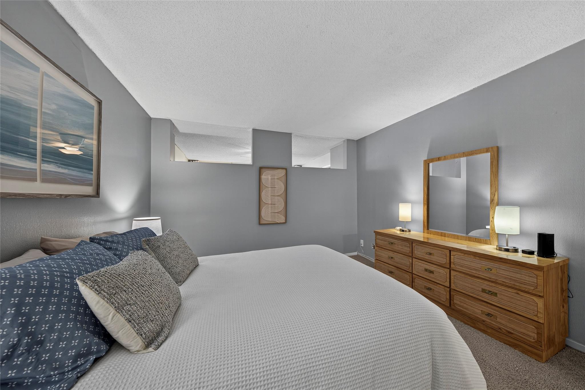 The Seasons Condo - Residential Lease