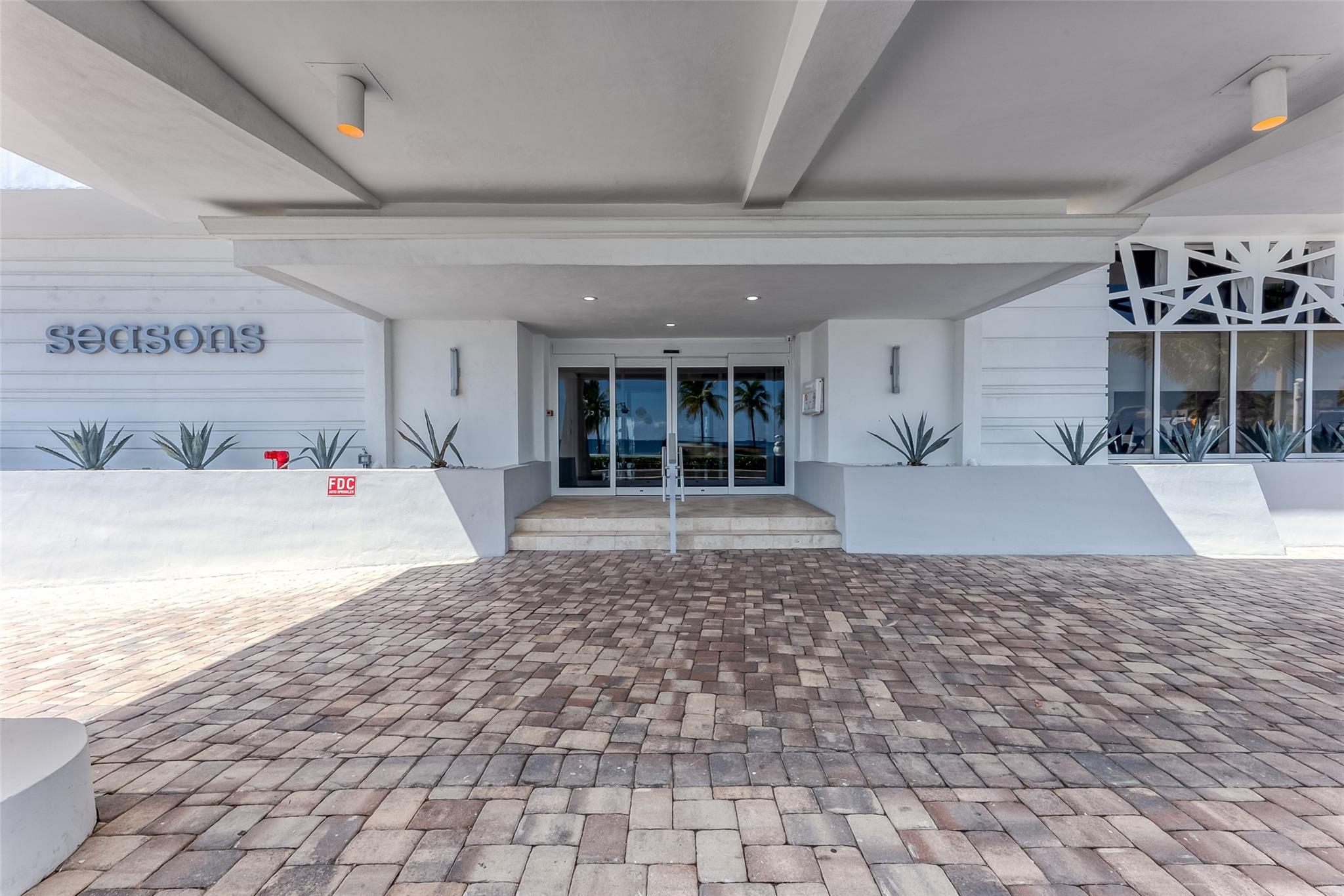 The Seasons Condo - Residential Lease