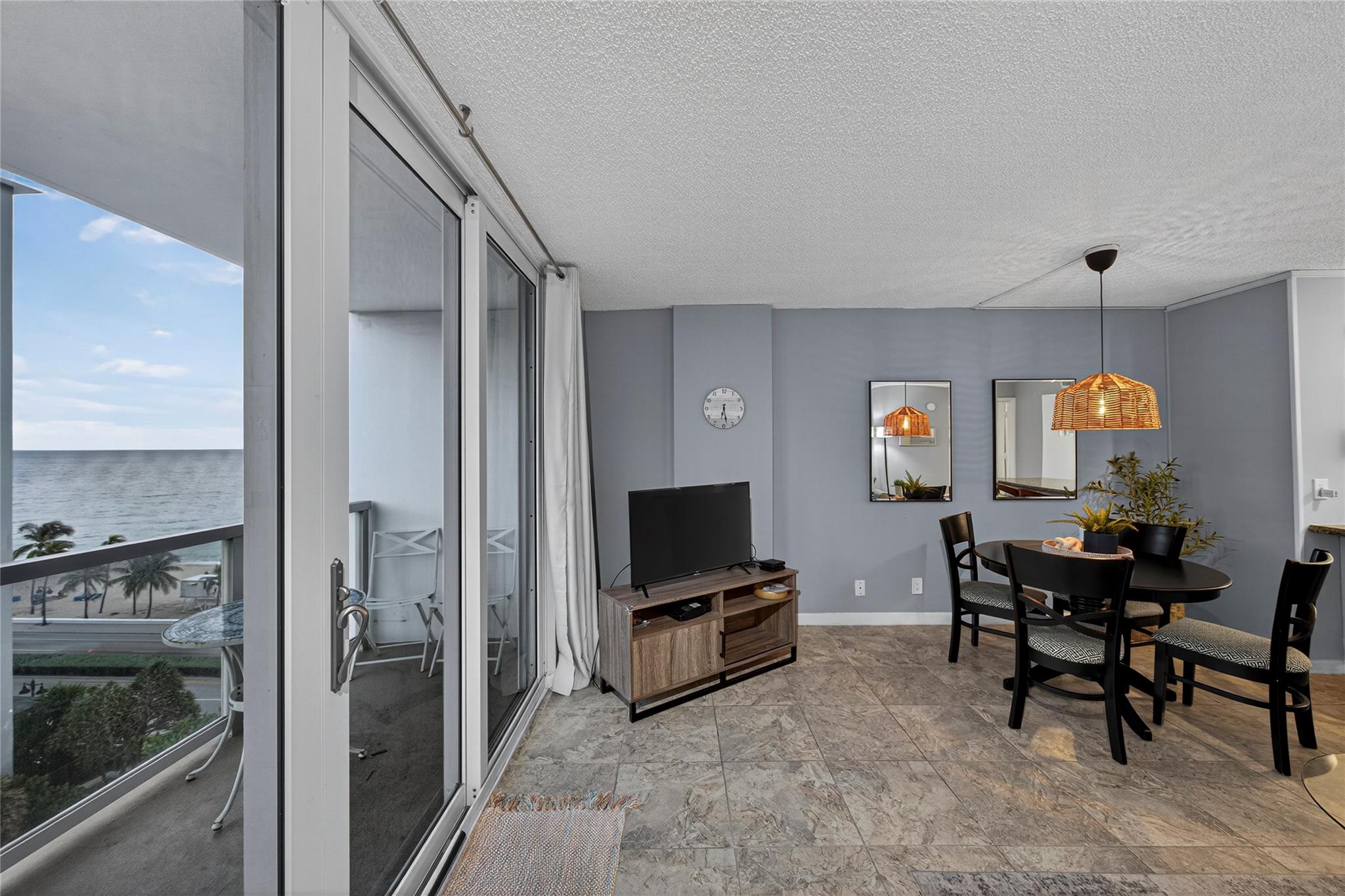 The Seasons Condo - Residential Lease