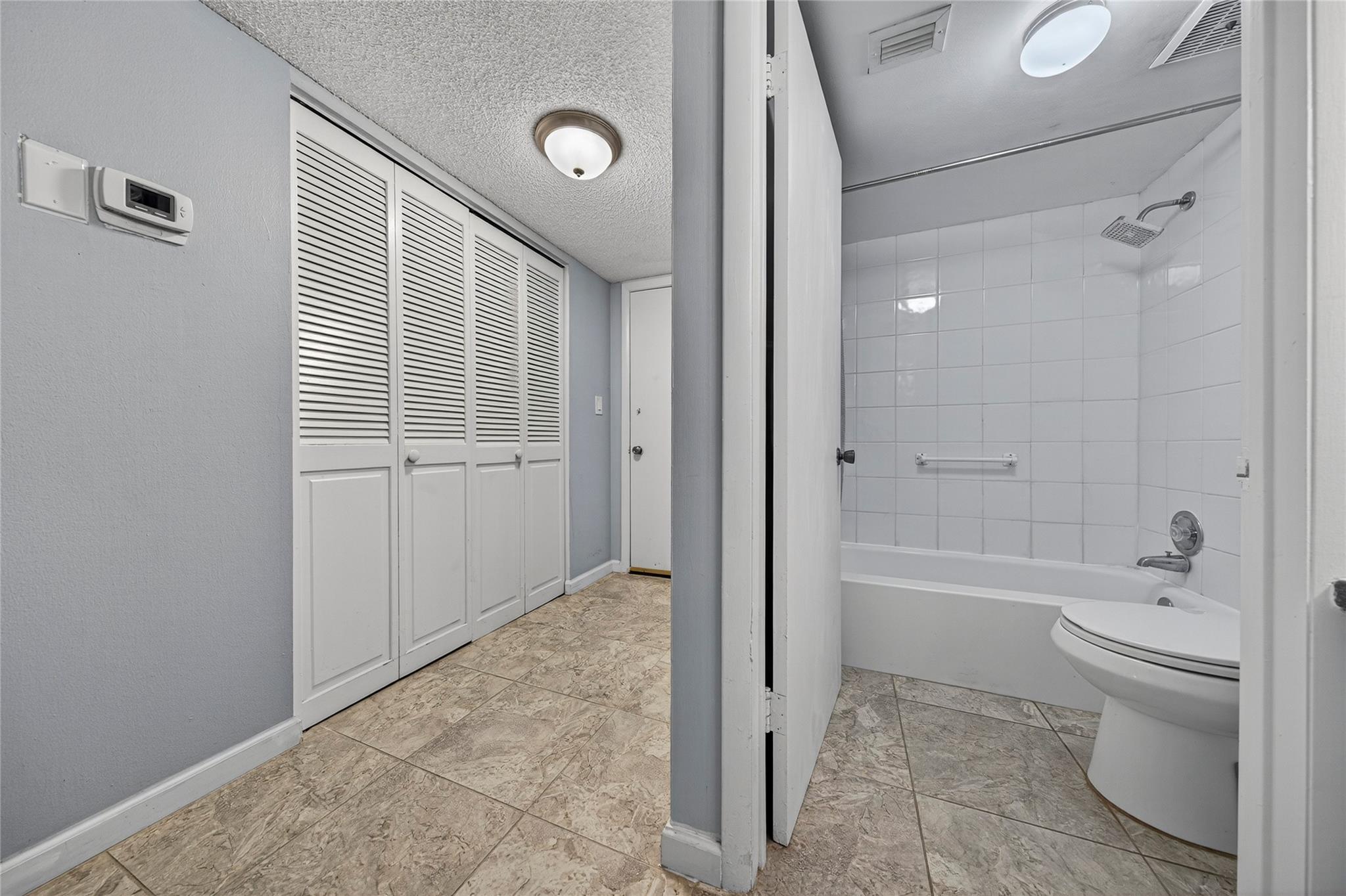 The Seasons Condo - Residential Lease