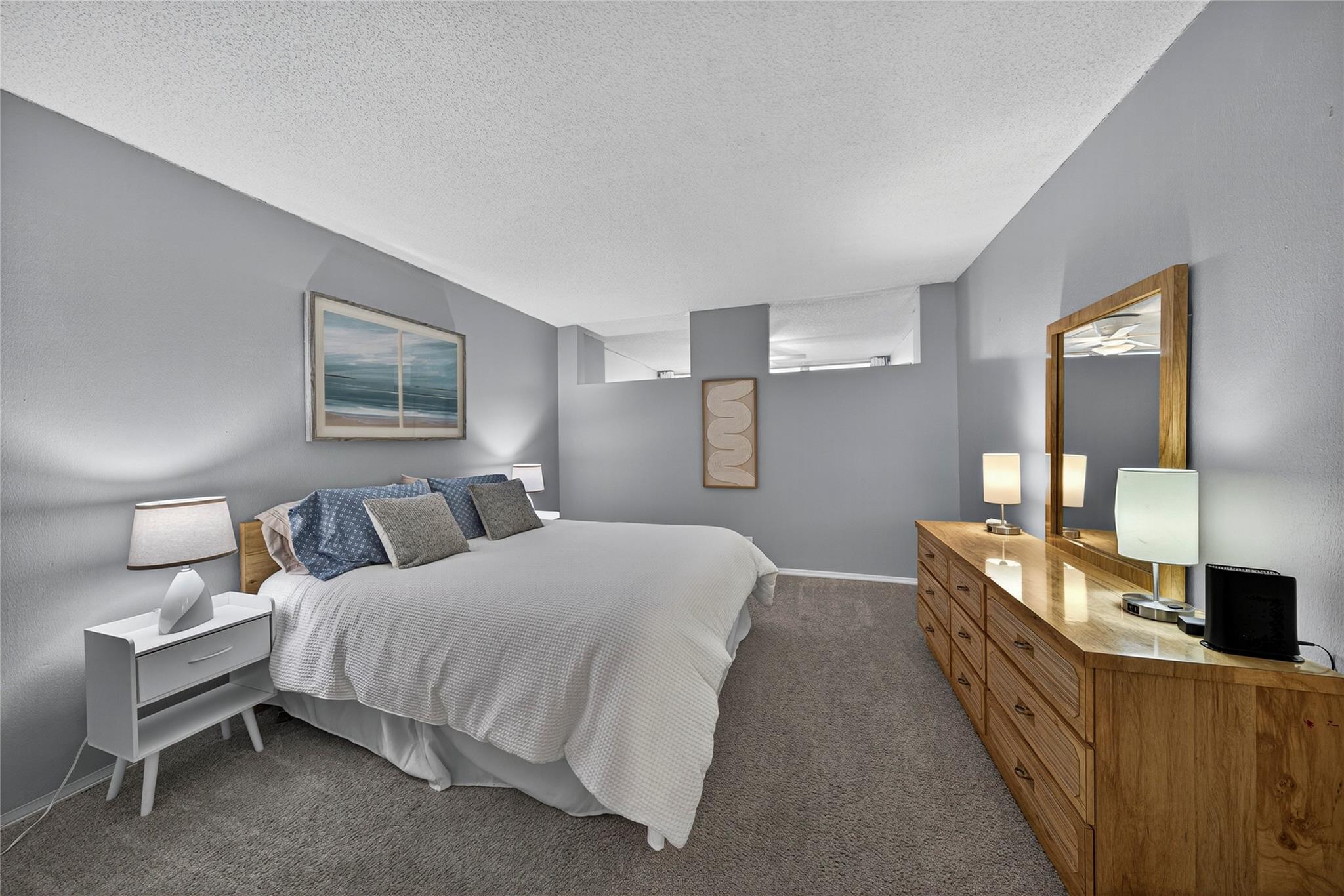 The Seasons Condo - Residential Lease