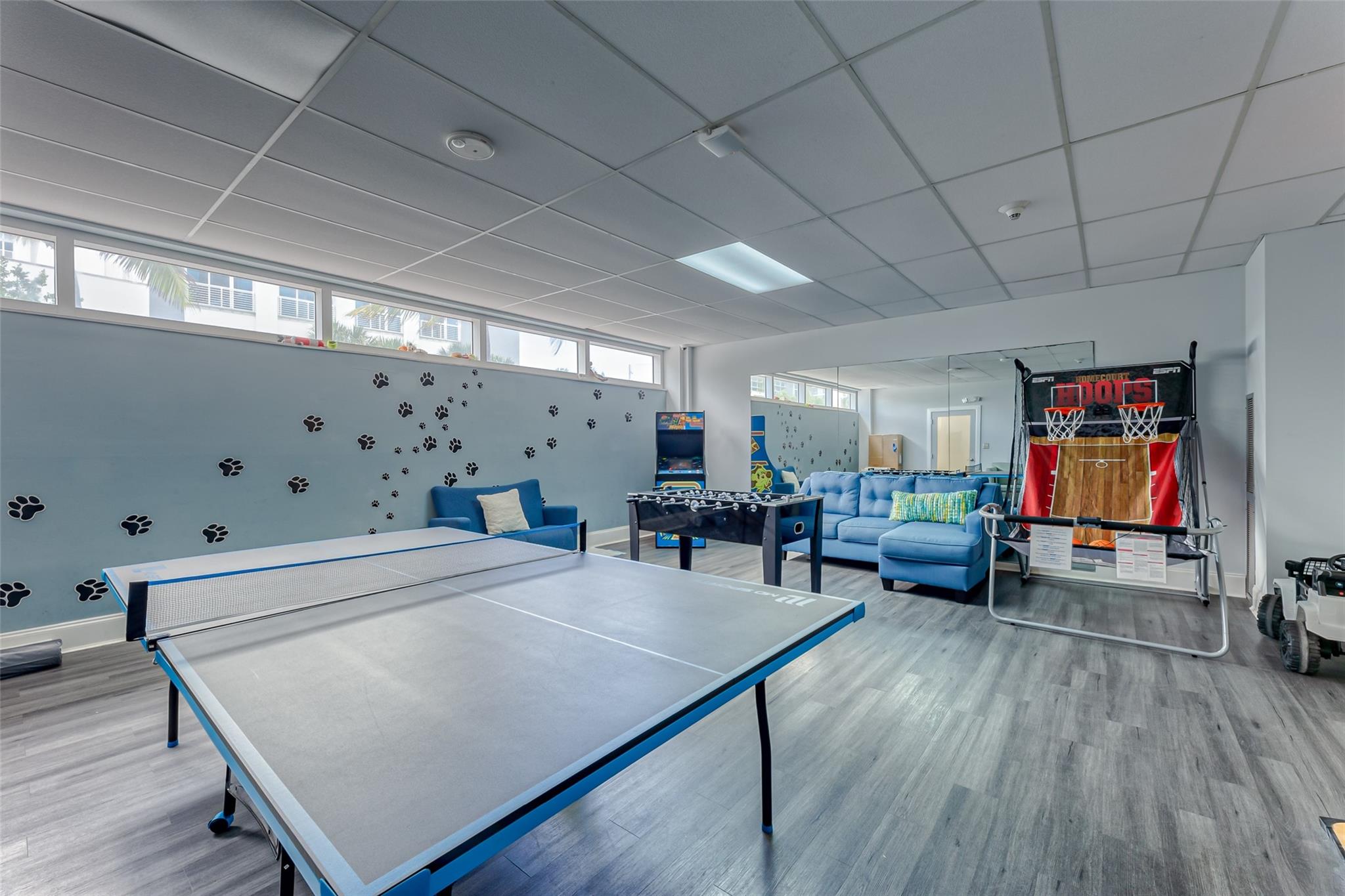 The Seasons Condo - Residential Lease