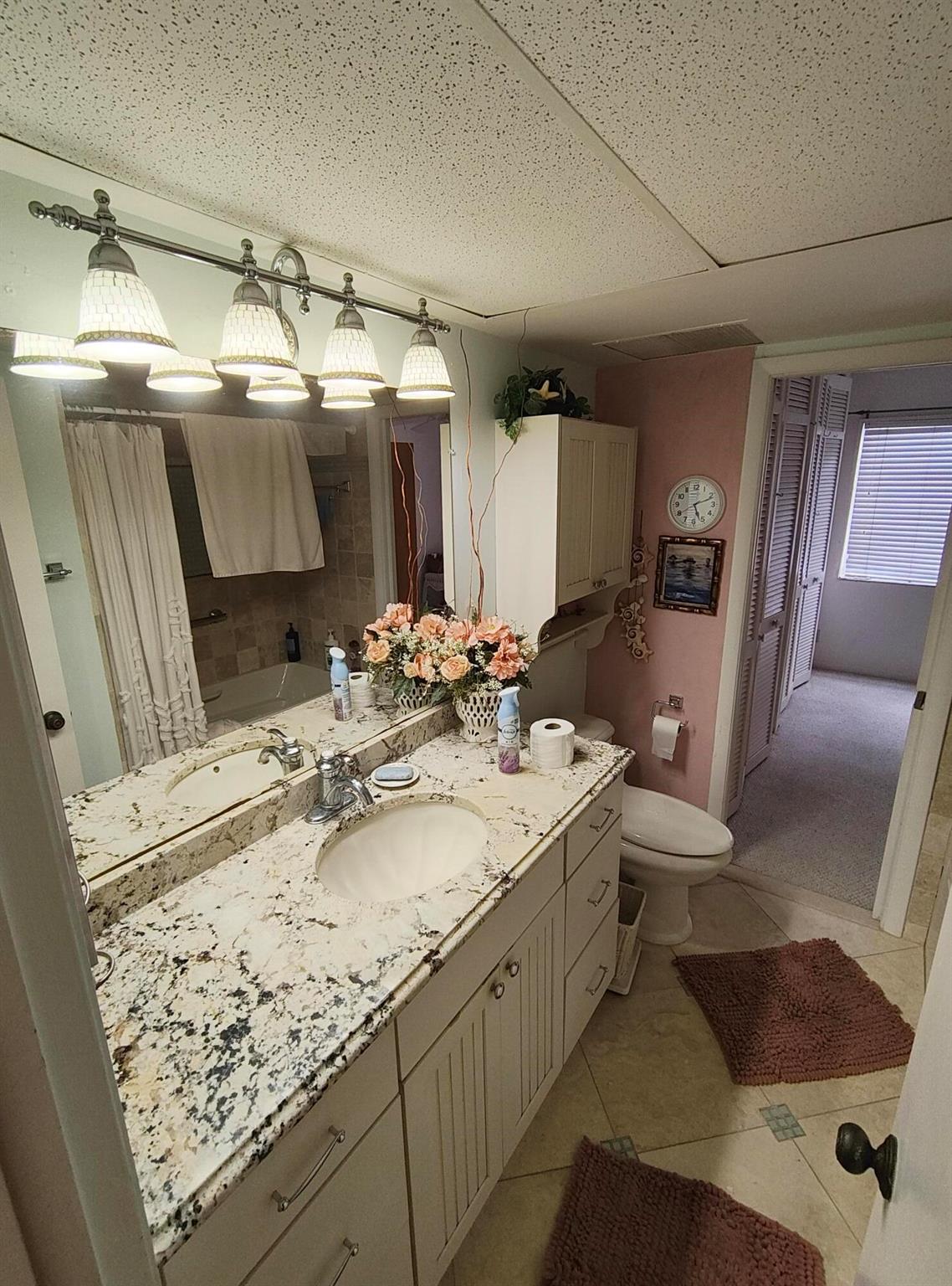 LEISUREVILLE LAKE CONDO - Residential