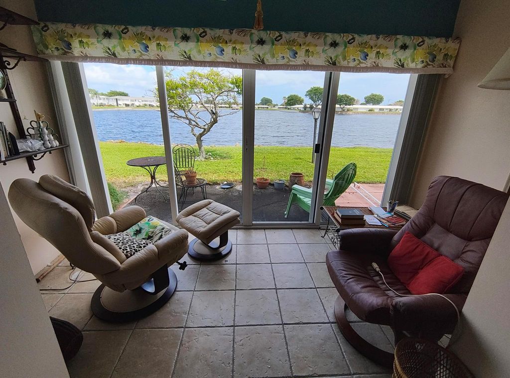 Photo of 1116 Lake Ter #G104, Boynton Beach, FL 33426 (MLS # R10984142)