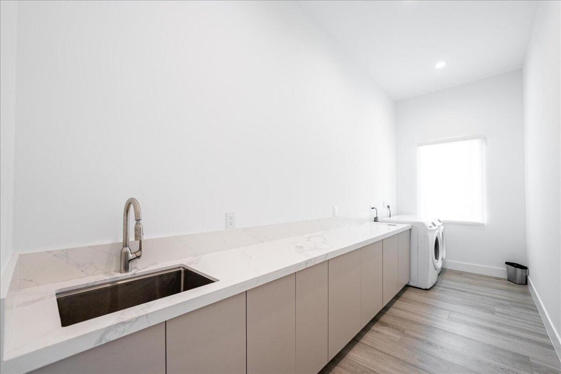 RIVER VISTA SUBDIVISION REPLAT - Residential