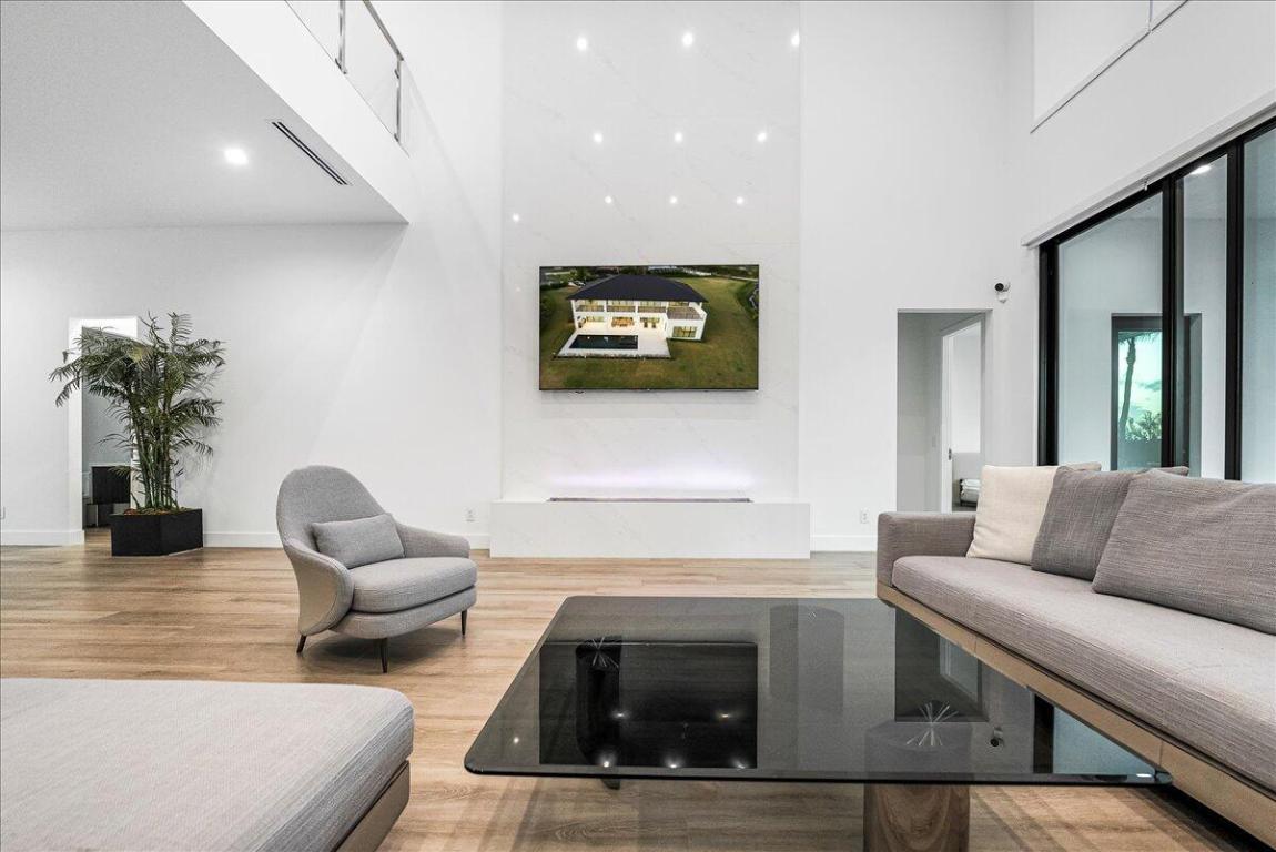 RIVER VISTA SUBDIVISION REPLAT - Residential