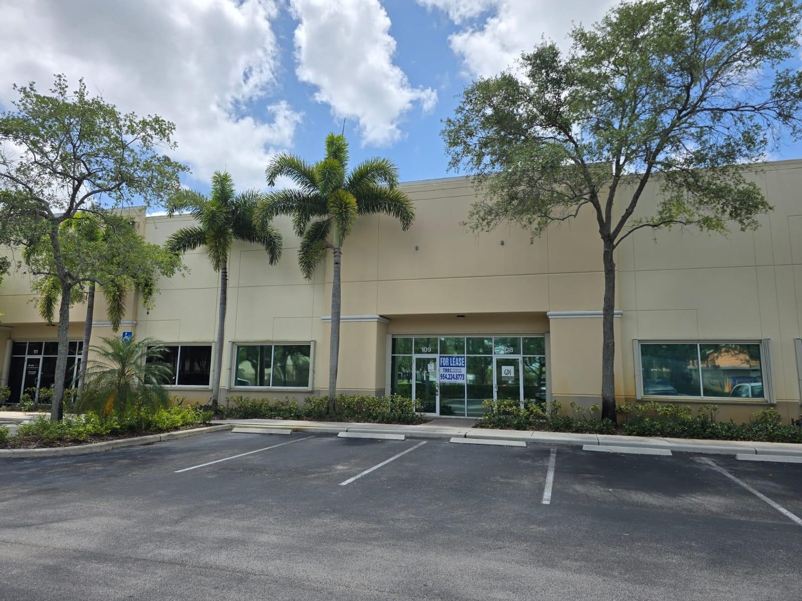 IMMEDIATE OCCUPANCY - FOR LEASE: This 2500 +/- SQFT office/warehouse is located in the Sawgrass International Corporate Park. Warehouse includes 21 ft high ceilings, 12x14 roll up garage door, production room with AC and compressor, and a mezzanine (approx. 600 +/- SQFT) accessible via stairs. Office area is around 600 +/- SQFT. Zoning is I-1 (Light Industrial). Closely located to I-595 and the Sawgrass Expressway.