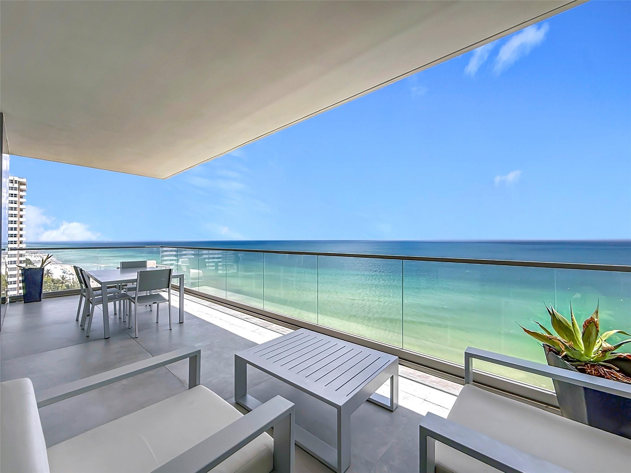 2000 Ocean - Residential