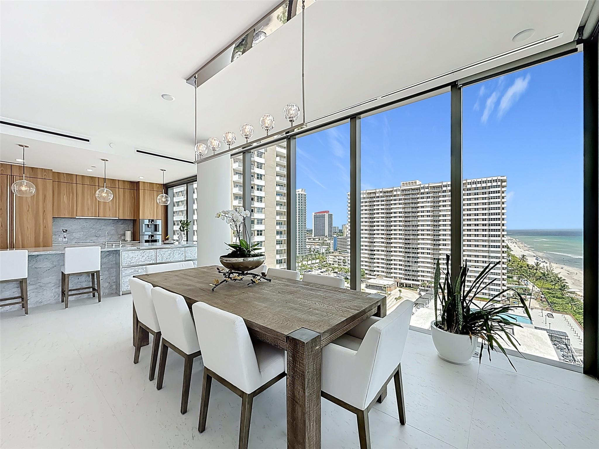 2000 Ocean - Residential