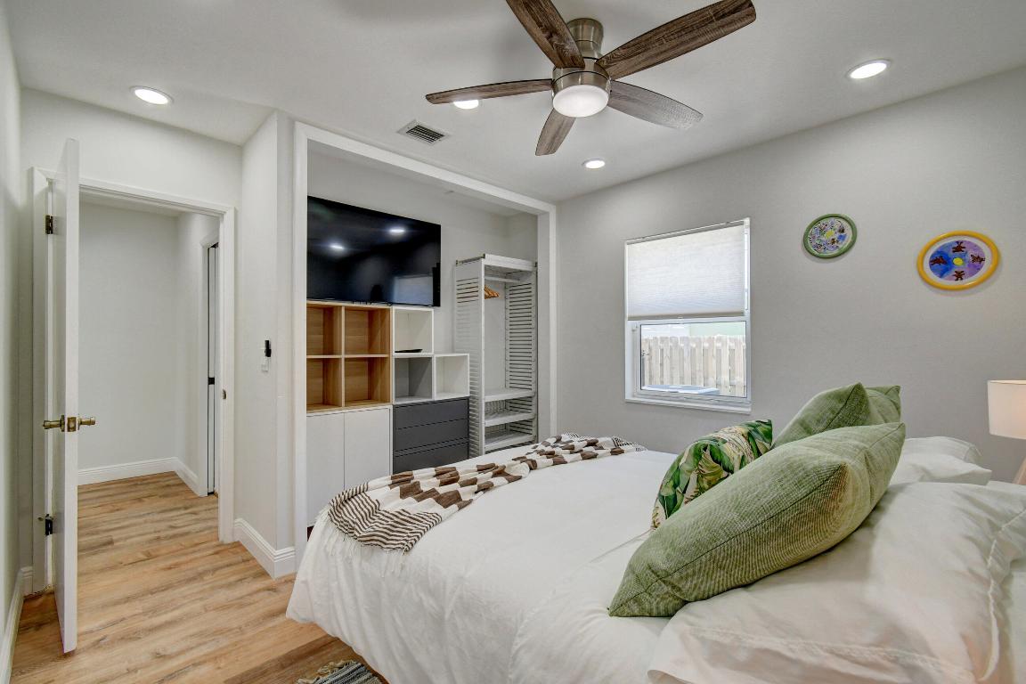 BURNUP AND SIMS ESTATES 2 - Residential Lease